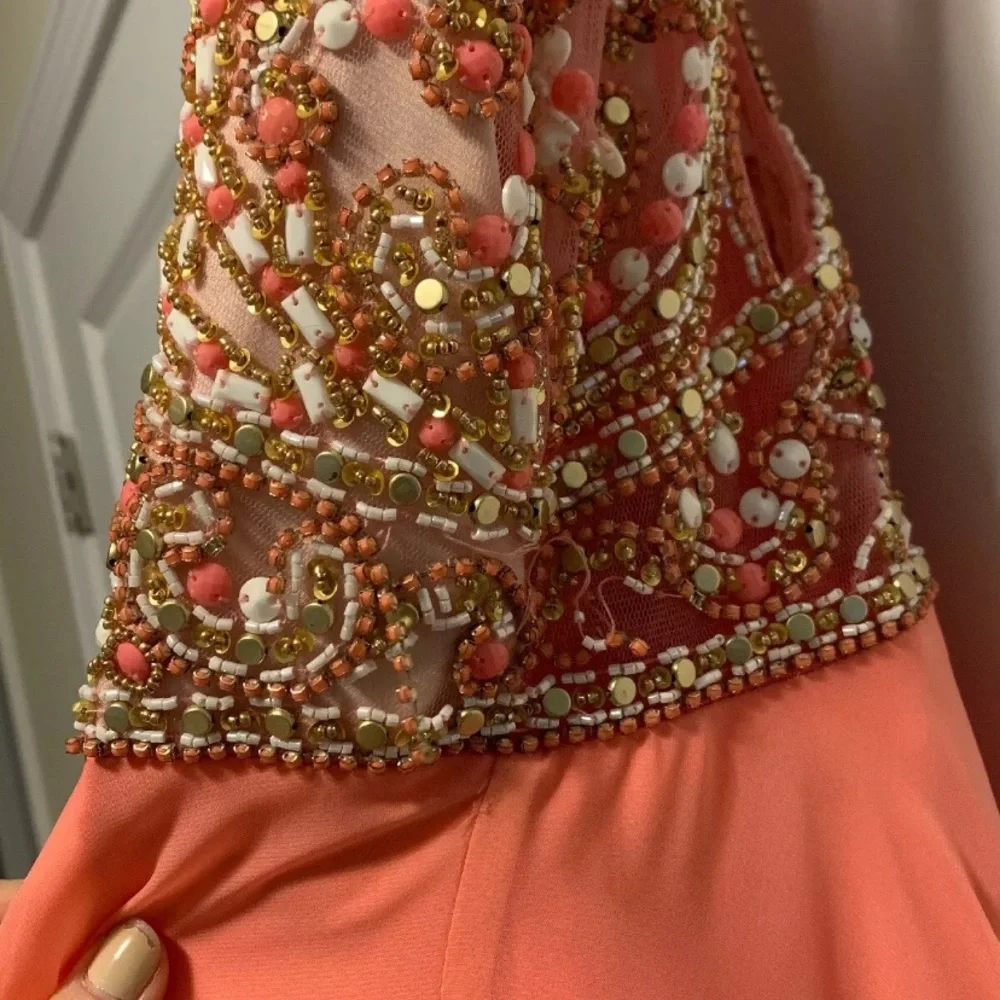 Prom dress - Picture 3 of 6